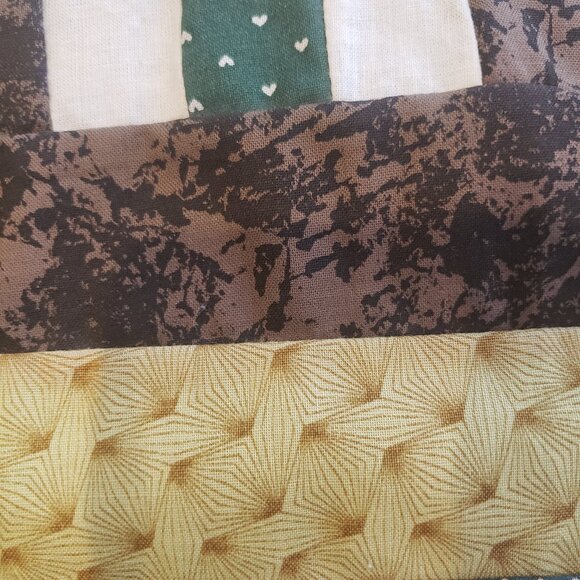 Hand Quilted Cream, Green, Brown and Gold Sunflower Valance - Picture 5 of 6